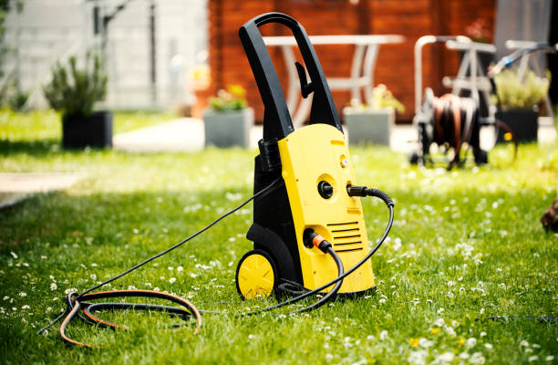 Best Gas Station Cleaning  in East Canton, OH